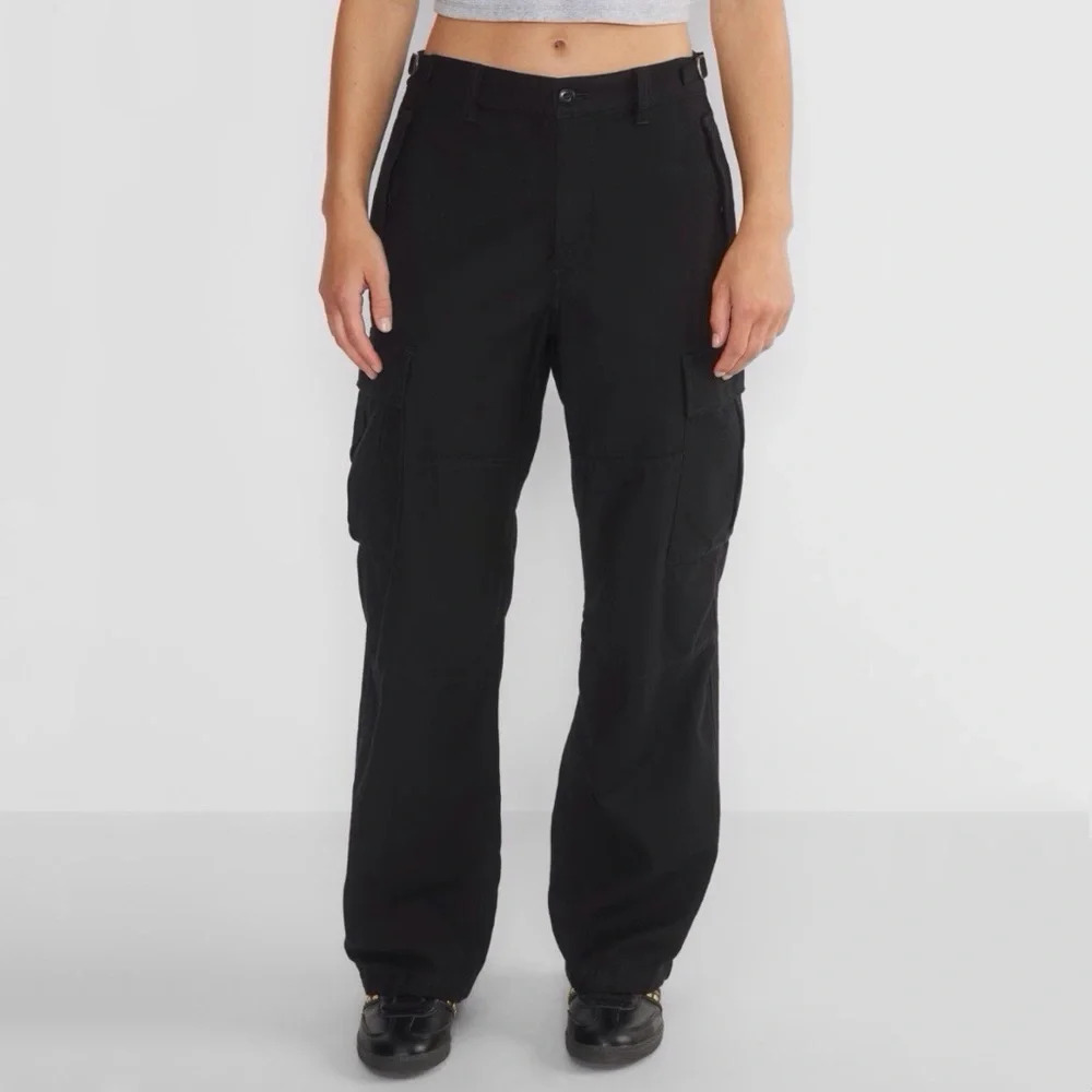 NWOT TNA Aritzia Supply Cargo Baggy Core Collection Black Wide Cinch Pockets 6